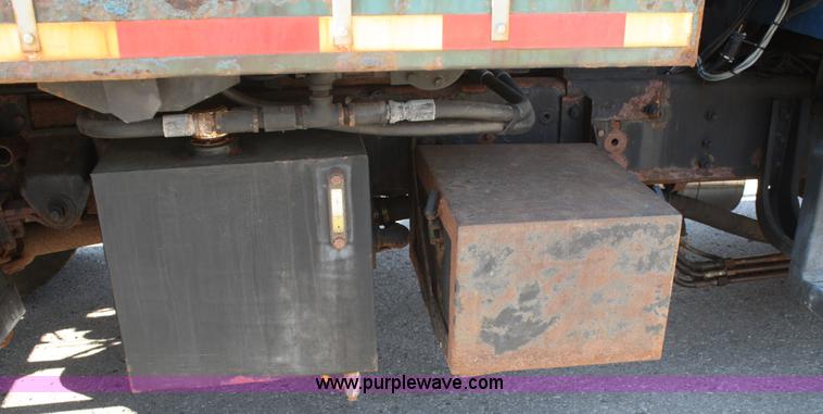 image for item A2315 1999 GMC C8500 dump truck