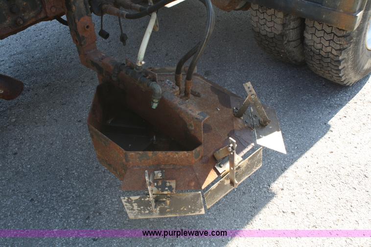 image for item A2315 1999 GMC C8500 dump truck