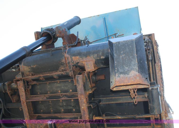 image for item A2315 1999 GMC C8500 dump truck