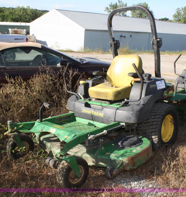 image for item A2360 John Deere 757 Ztrak mower