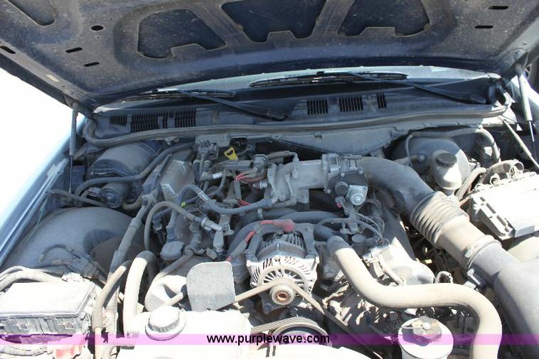 image for item A2585 2006 Ford Crown Victoria Police Interceptor