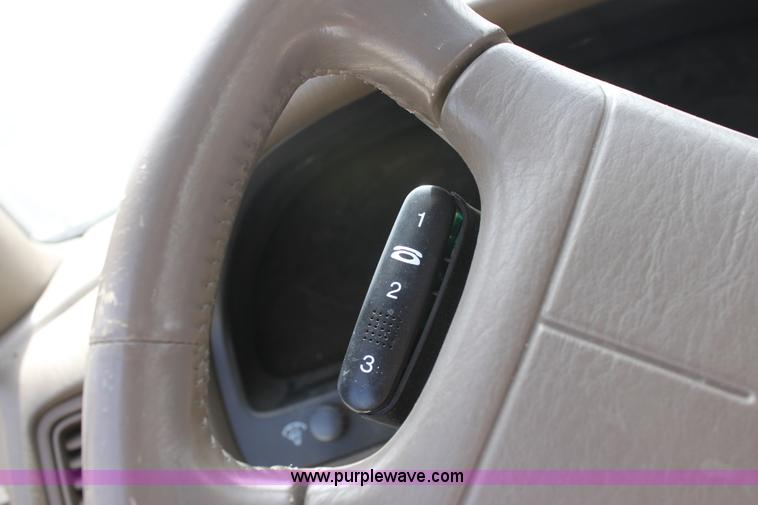 image for item A2738 1990 Lexus LS400