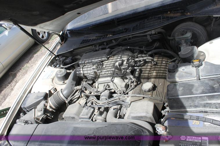 image for item A2738 1990 Lexus LS400