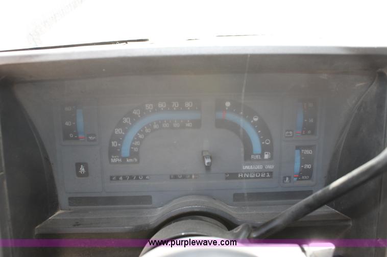 image for item A2739 1989 Chevrolet S10 Blazer SUV