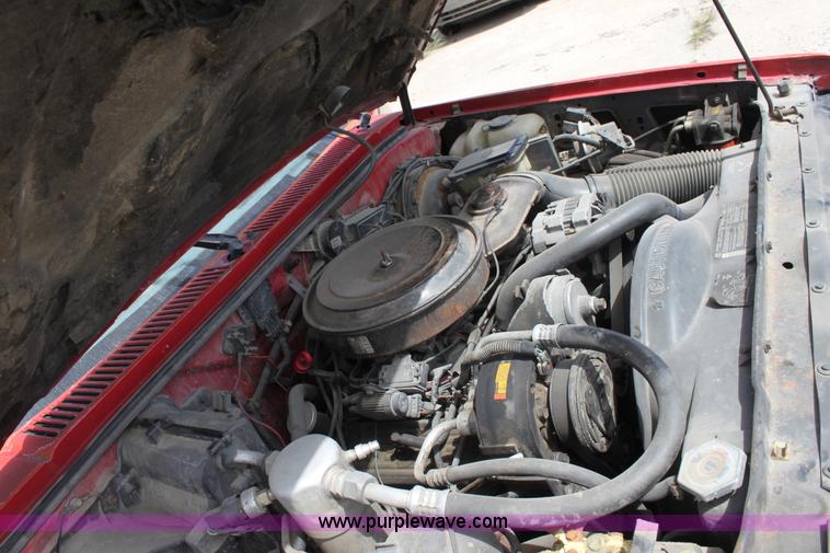 image for item A2739 1989 Chevrolet S10 Blazer SUV