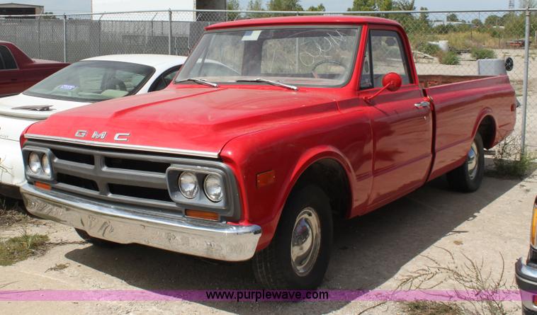 image for item A2740 1968 GMC 1500 pickup truck