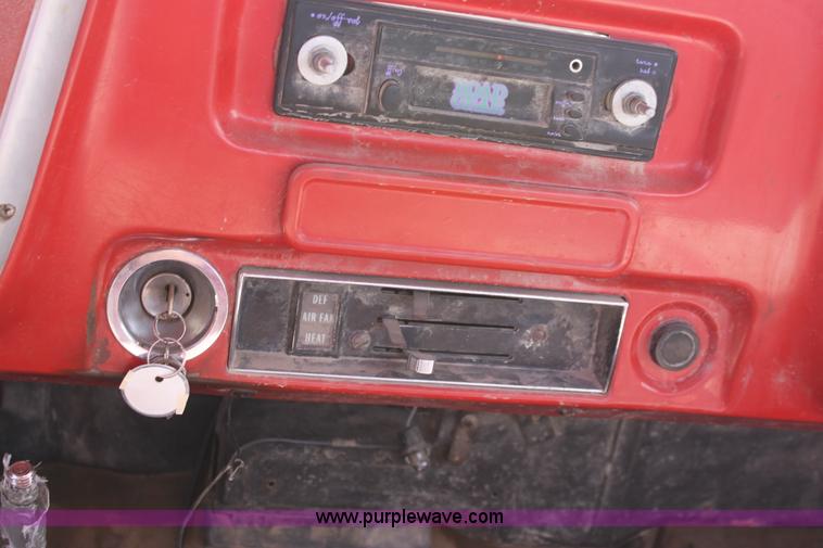 image for item A2740 1968 GMC 1500 pickup truck