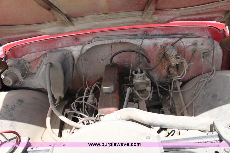 image for item A2740 1968 GMC 1500 pickup truck