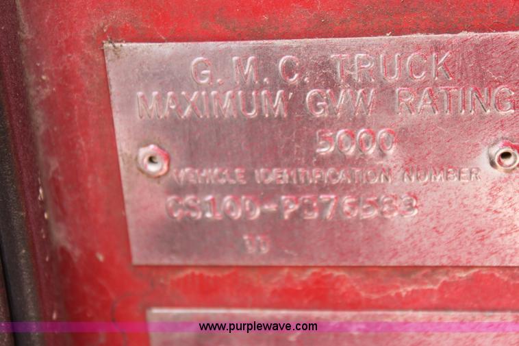 image for item A2740 1968 GMC 1500 pickup truck