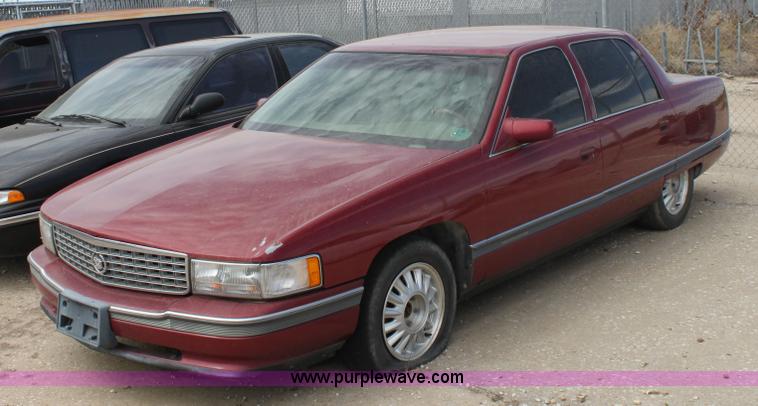 image for item A2742 1994 Cadillac DeVille Concours