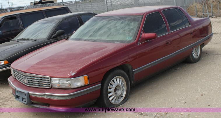 image for item A2742 1994 Cadillac DeVille Concours