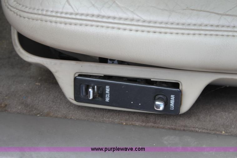 image for item A2742 1994 Cadillac DeVille Concours