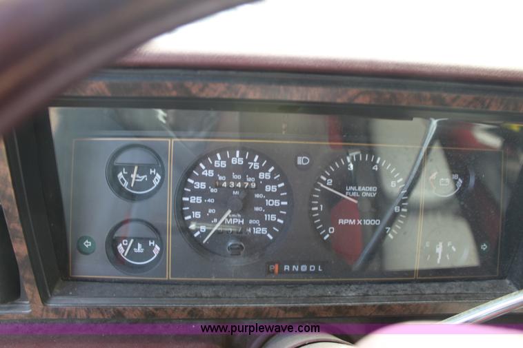 image for item A2743 1990 Dodge Grand Caravan SE mini van