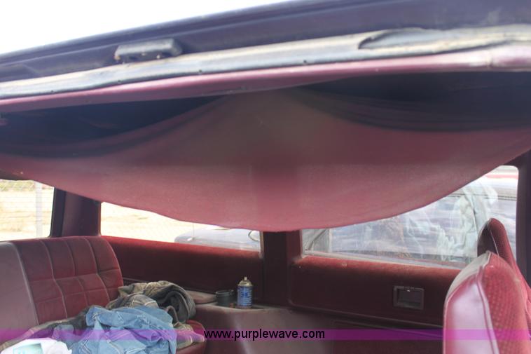 image for item A2743 1990 Dodge Grand Caravan SE mini van