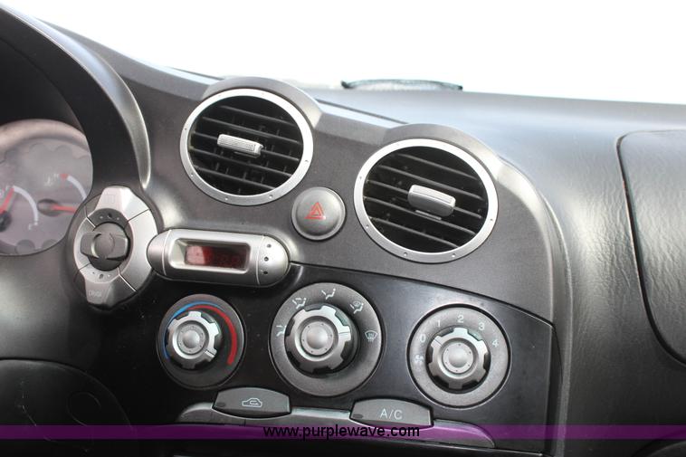 image for item A2744 2001 Hyundai Tiburon