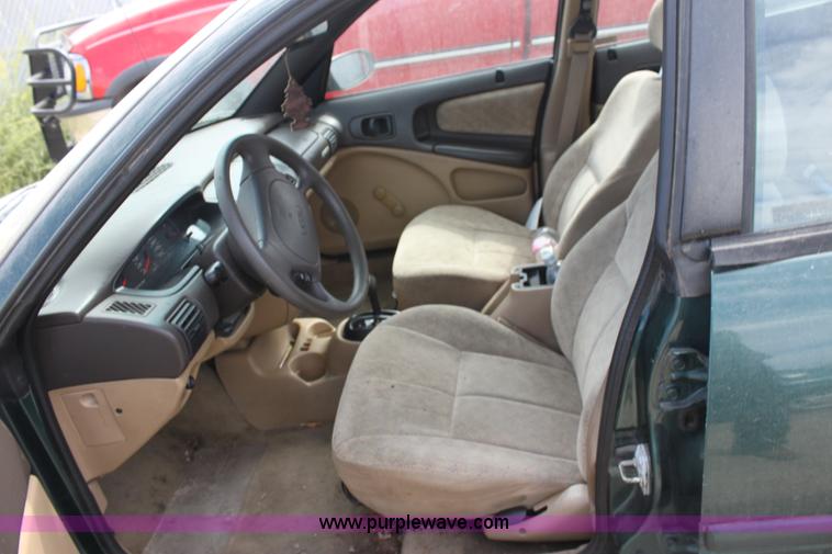 image for item A2745 1998 Dodge Neon