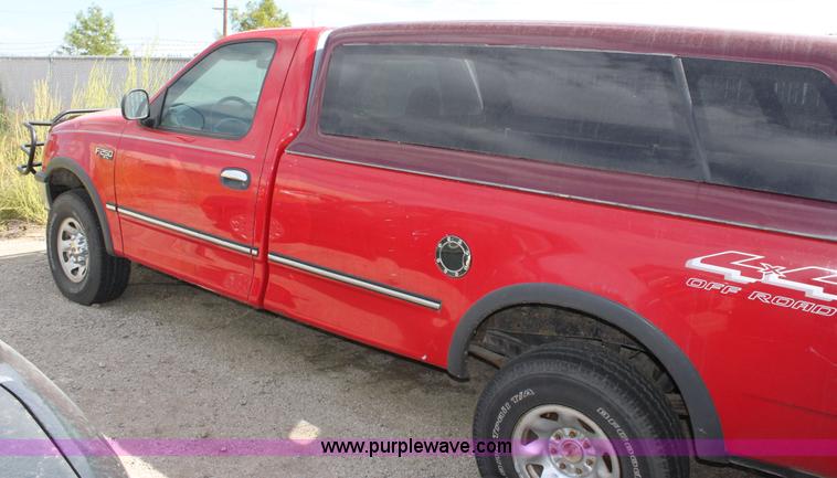 image for item A2746 1997 Ford F250 XL pickup truck