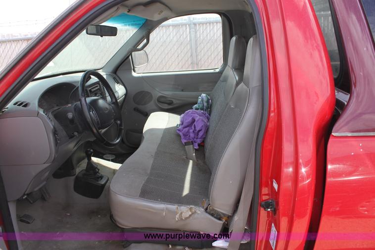 image for item A2746 1997 Ford F250 XL pickup truck