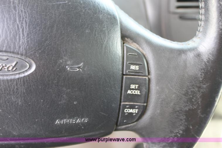 image for item A2746 1997 Ford F250 XL pickup truck