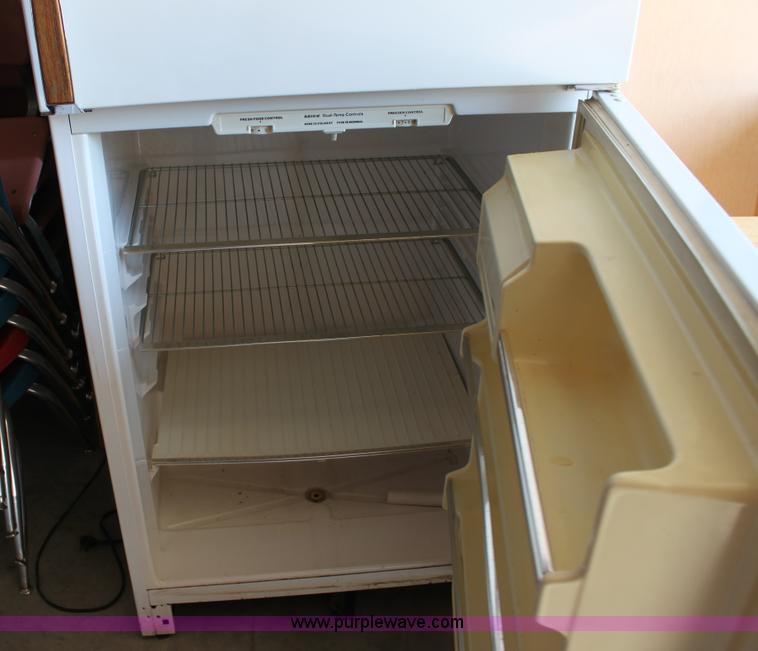 image for item A2800 Admiral refrigerator