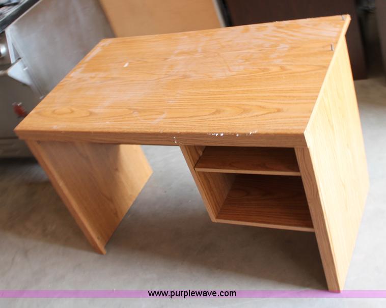 image for item A2813 (9) assorted tables