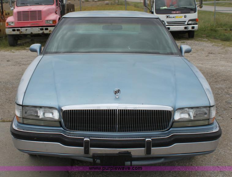 image for item A2826 1991 Buick Park Avenue