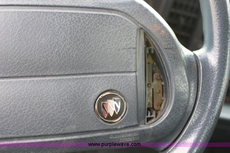 image for item A2826 1991 Buick Park Avenue