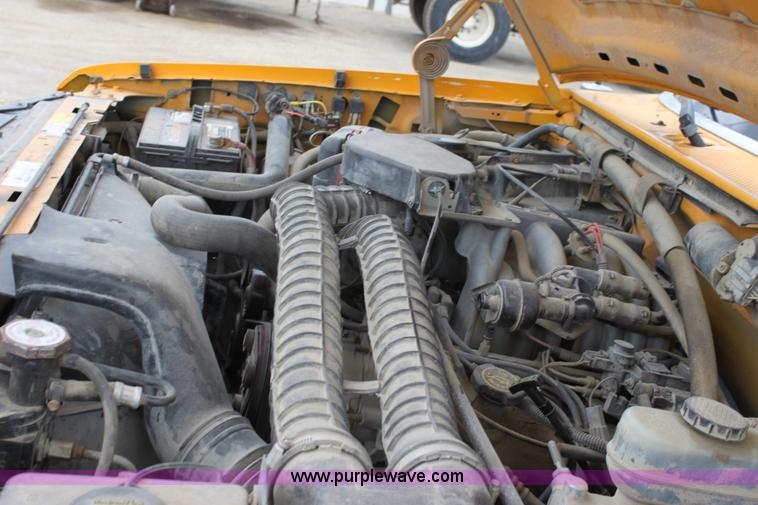 image for item A2833 1997 Ford F350 XL pickup truck