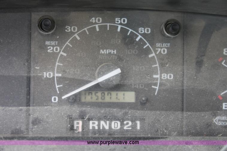 image for item A2834 1997 Ford F350 pickup truck