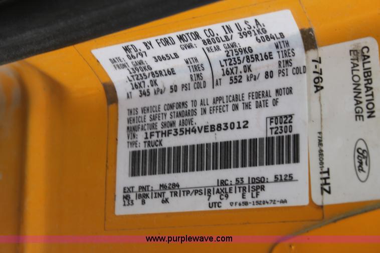 image for item A2834 1997 Ford F350 pickup truck