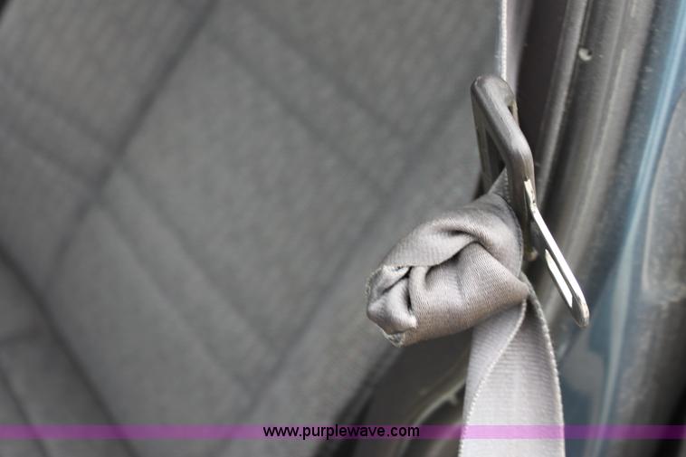 image for item A2845 1999 Jeep Cherokee SE SUV