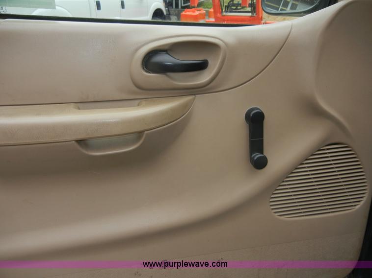 image for item A3099 1999 Ford F150 pickup truck