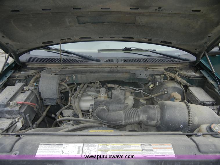 image for item A3099 1999 Ford F150 pickup truck