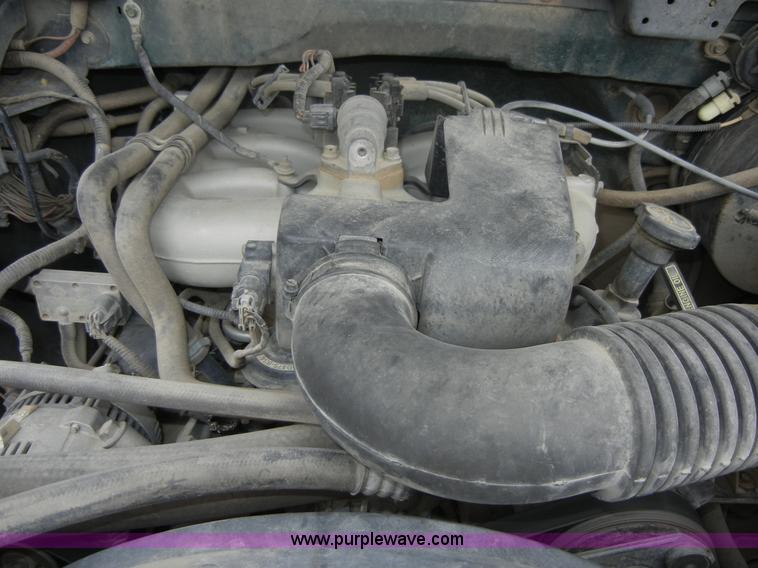 image for item A3099 1999 Ford F150 pickup truck