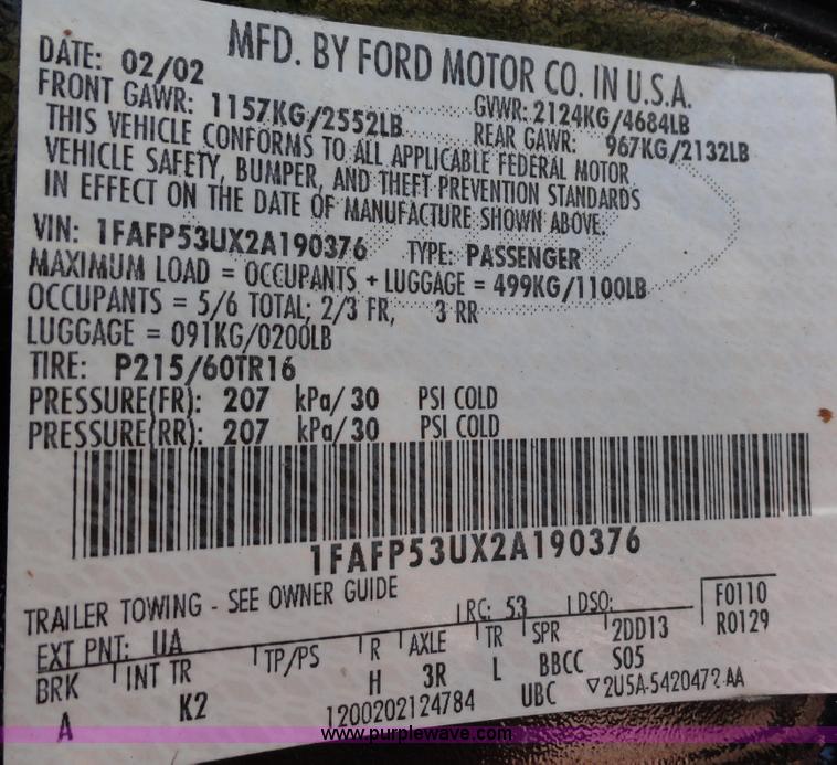 image for item A3164 2002 Ford Taurus SE