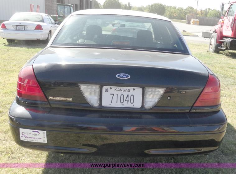 image for item A3165 2008 Ford Crown Victoria Police Interceptor
