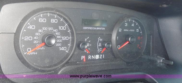 image for item A3165 2008 Ford Crown Victoria Police Interceptor