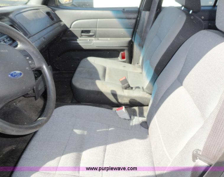image for item A3166 2008 Ford Crown Victoria Police Interceptor