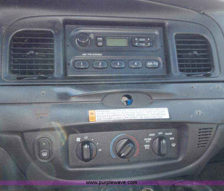 image for item A3166 2008 Ford Crown Victoria Police Interceptor