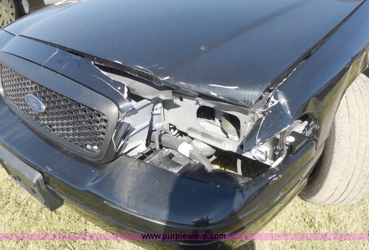 image for item A3166 2008 Ford Crown Victoria Police Interceptor