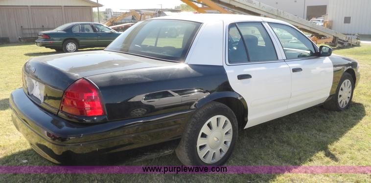 image for item A3167 2008 Ford Crown Victoria Police Interceptor