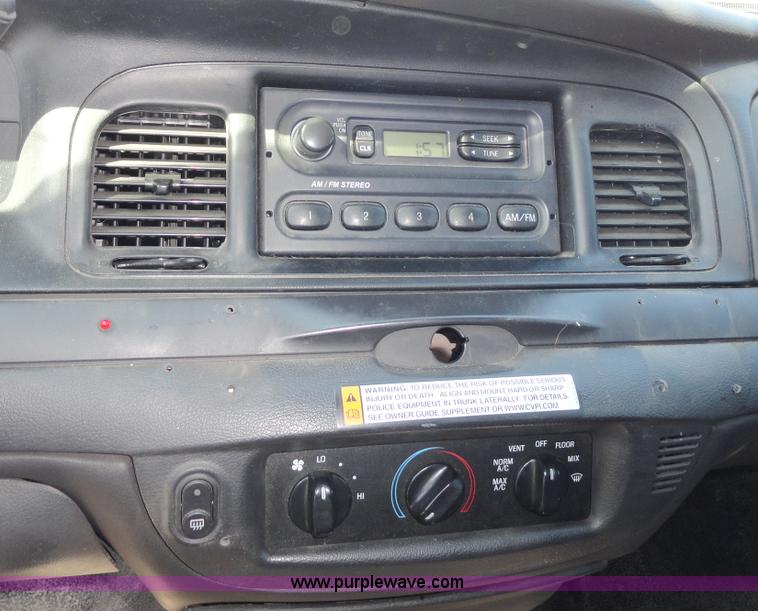 image for item A3168 2007 Ford Crown Victoria Police Interceptor