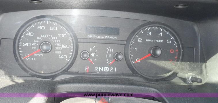 image for item A3168 2007 Ford Crown Victoria Police Interceptor