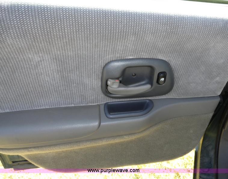 image for item A3169 2001 Chevrolet Lumina