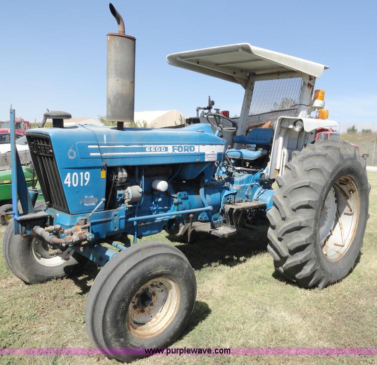 image for item A3170 1981 Ford 6600 tractor