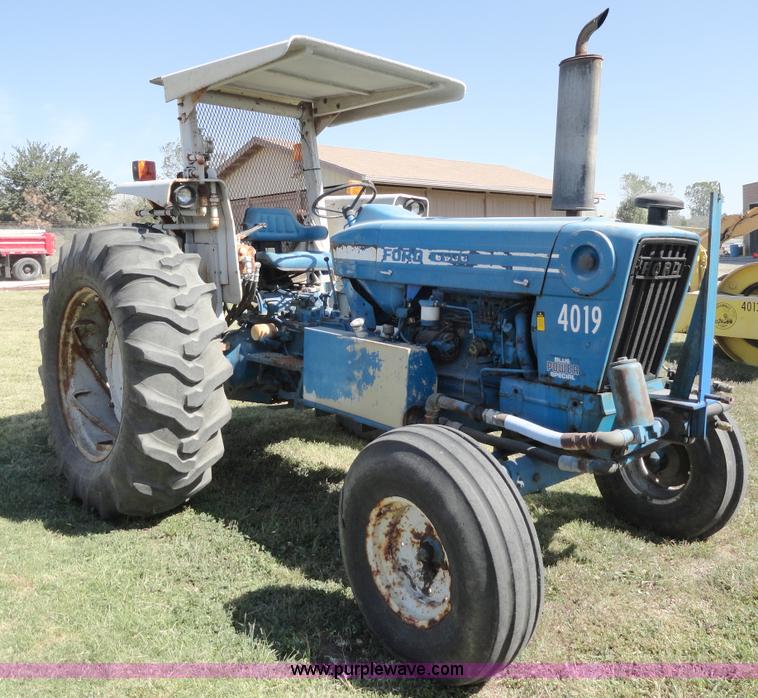 image for item A3170 1981 Ford 6600 tractor