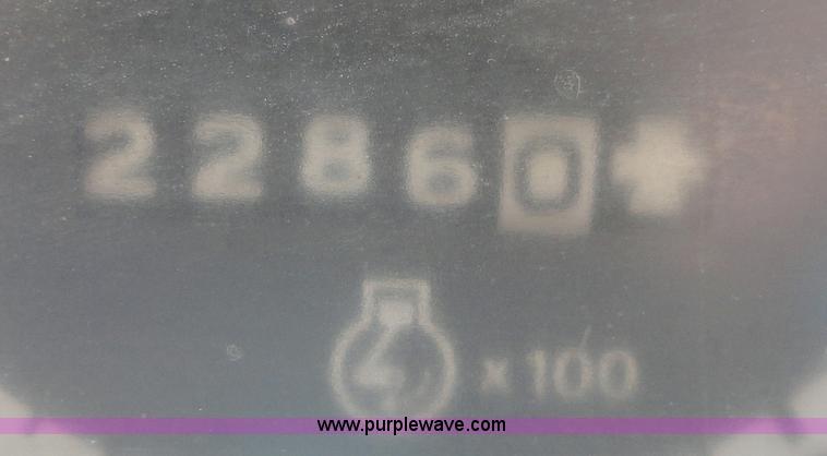 image for item A3170 1981 Ford 6600 tractor