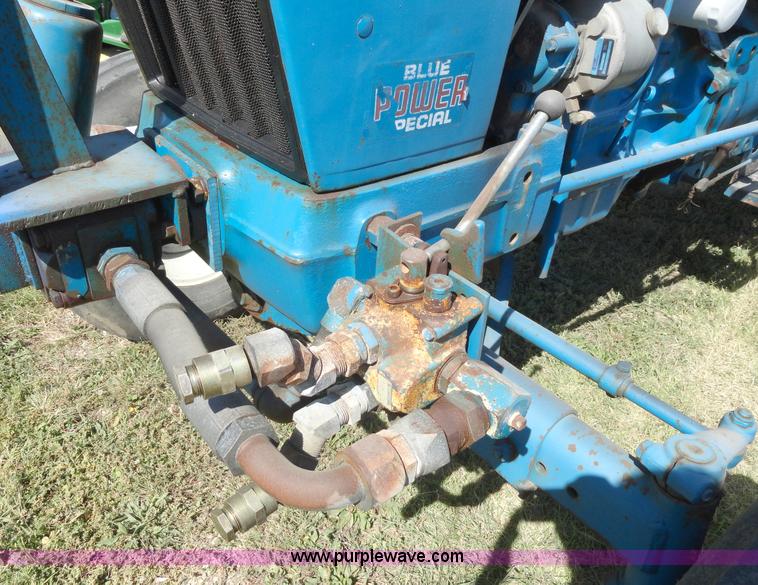 image for item A3170 1981 Ford 6600 tractor