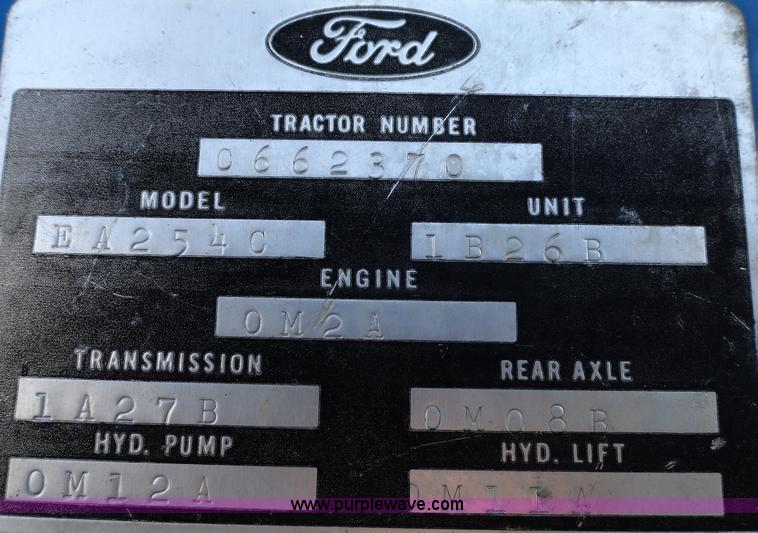 image for item A3170 1981 Ford 6600 tractor