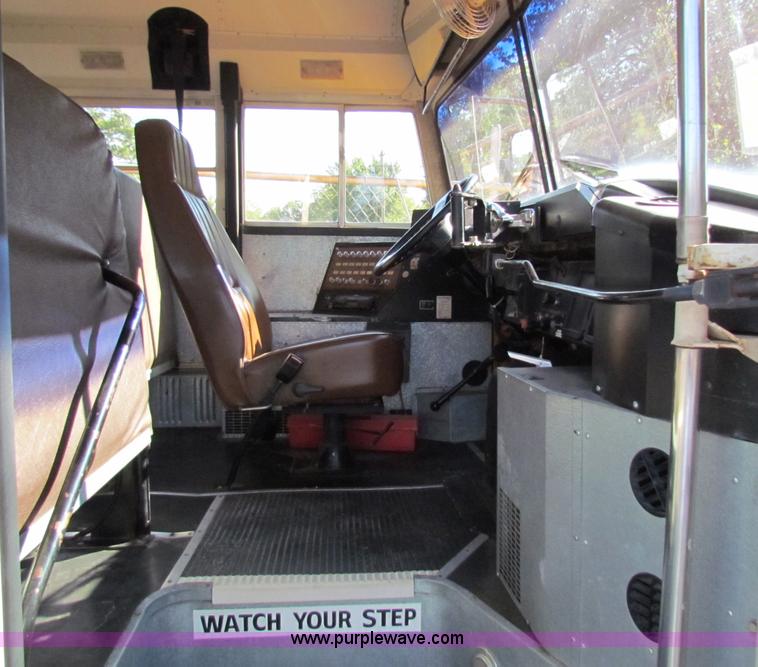 image for item A3529 1996 International 3800 Am Tran school bus